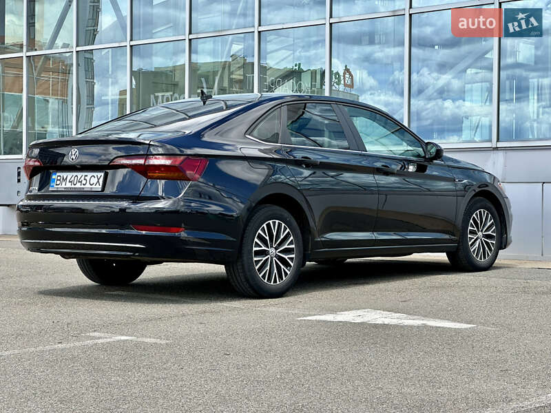 Седан Volkswagen Jetta 2019 в Києві