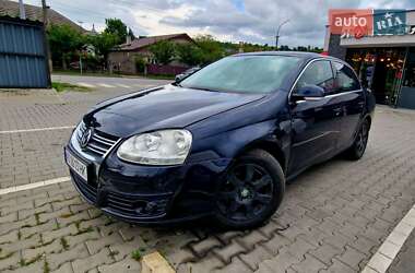 Седан Volkswagen Jetta 2006 в Ужгороді