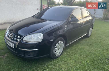 Седан Volkswagen Jetta 2007 в Чернівцях