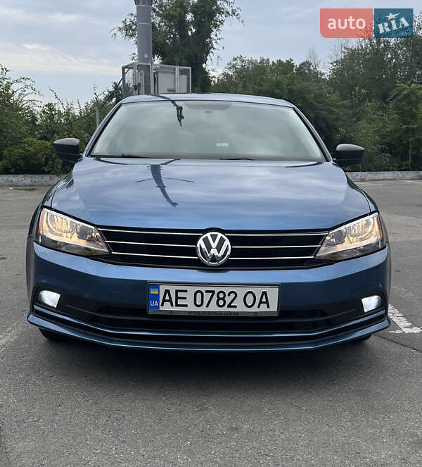 Volkswagen Jetta 2015