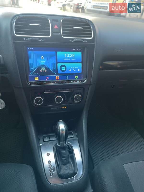 Универсал Volkswagen Jetta 2012 в Львове