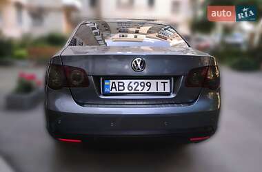Седан Volkswagen Jetta 2008 в Вінниці