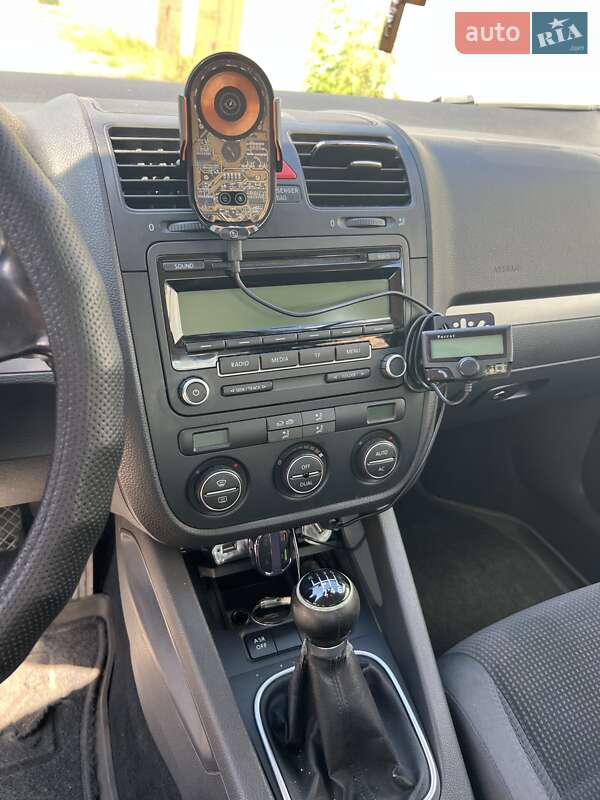 Седан Volkswagen Jetta 2008 в Тернополі