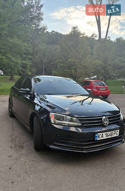 Седан Volkswagen Jetta 2016 в Києві