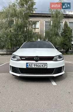Седан Volkswagen Jetta 2014 в Києві