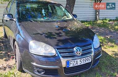 Седан Volkswagen Jetta 2007 в Киеве