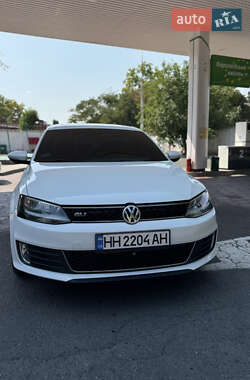 Седан Volkswagen Jetta 2013 в Одесі