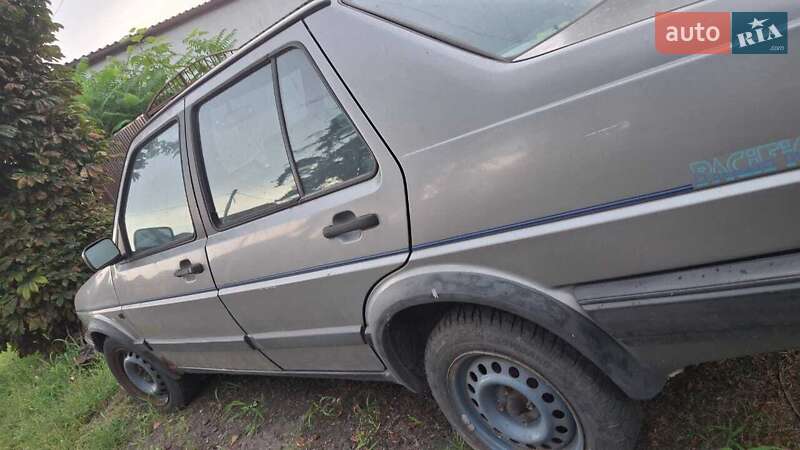 Седан Volkswagen Jetta 1989 в Черкасах