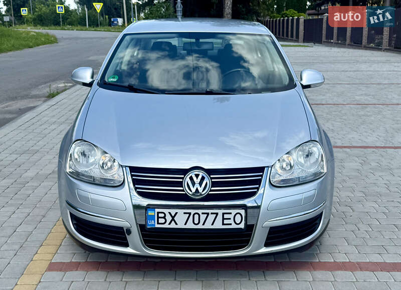 Седан Volkswagen Jetta 2007 в Староконстантинове