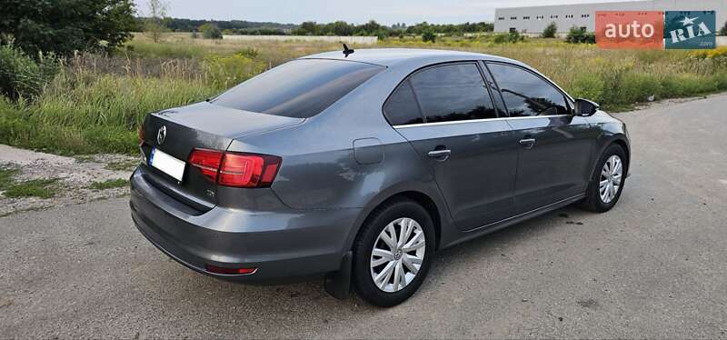 Седан Volkswagen Jetta 2016 в Борисполі