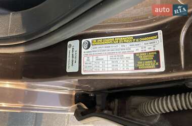Седан Volkswagen Jetta 2013 в Львові
