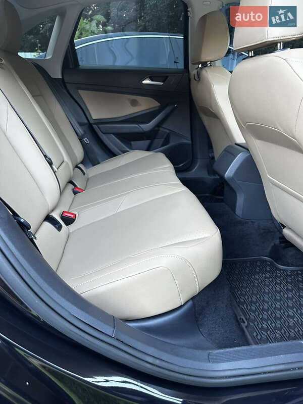 Седан Volkswagen Jetta 2018 в Білогородці