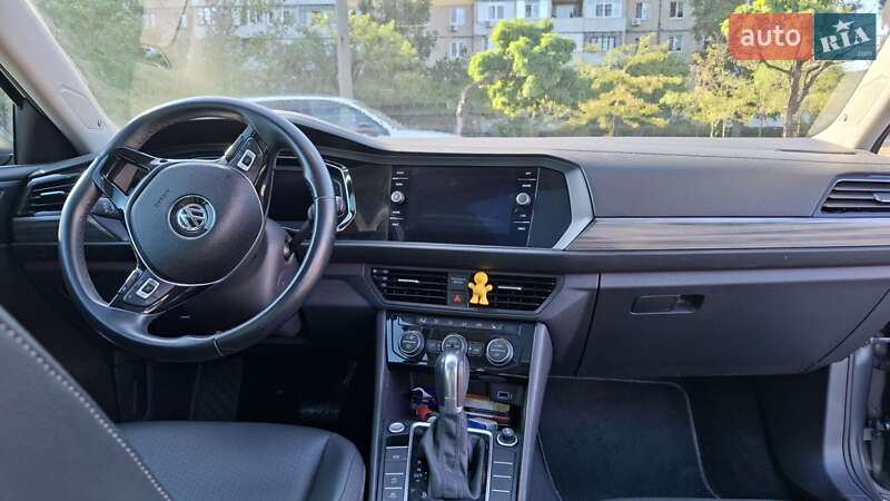 Седан Volkswagen Jetta 2018 в Каменском фото 64 Седан Volkswagen Jetta 2018 в Каменском