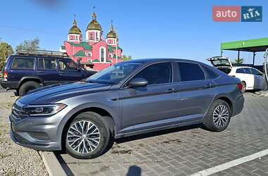 Седан Volkswagen Jetta 2018 в 