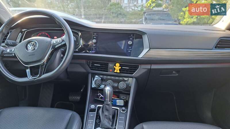 Седан Volkswagen Jetta 2018 в Каменском фото 75 Седан Volkswagen Jetta 2018 в Каменском