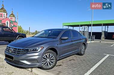 Седан Volkswagen Jetta 2018 в 