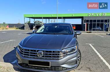 Седан Volkswagen Jetta 2018 в Каменском