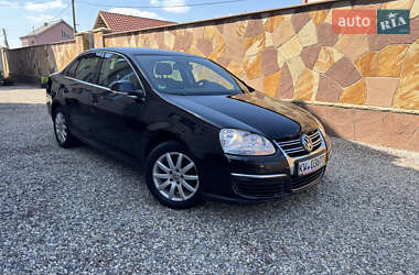 Седан Volkswagen Jetta 2005 в Ивано-Франковске