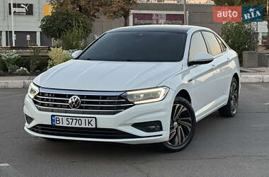 Седан Volkswagen Jetta 2018 в Кривом Роге