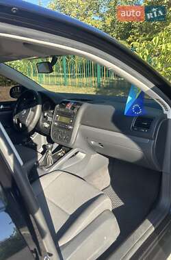 Седан Volkswagen Jetta 2006 в 