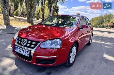 Седан Volkswagen Jetta 2008 в Запоріжжі