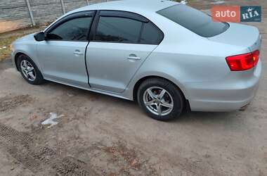 Седан Volkswagen Jetta 2014 в 