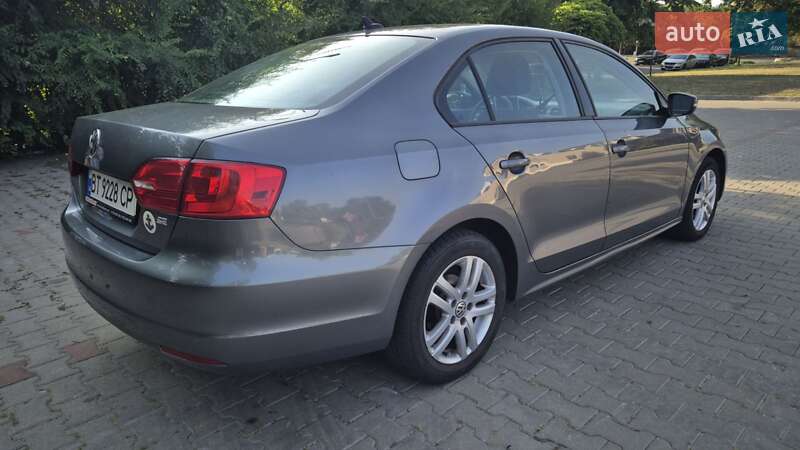 Седан Volkswagen Jetta 2014 в Херсоні
