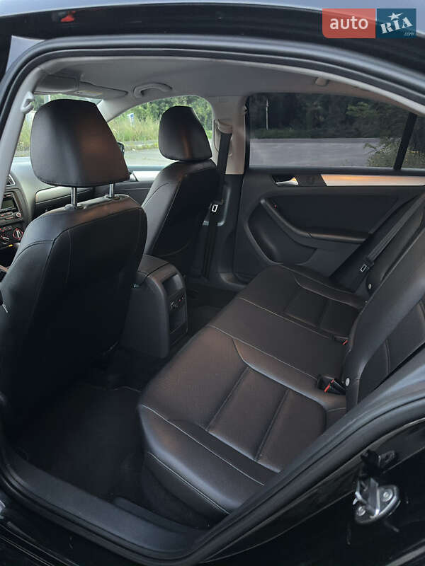 Седан Volkswagen Jetta 2014 в Бердичеве фото 9 Седан Volkswagen Jetta 2014 в Бердичеве
