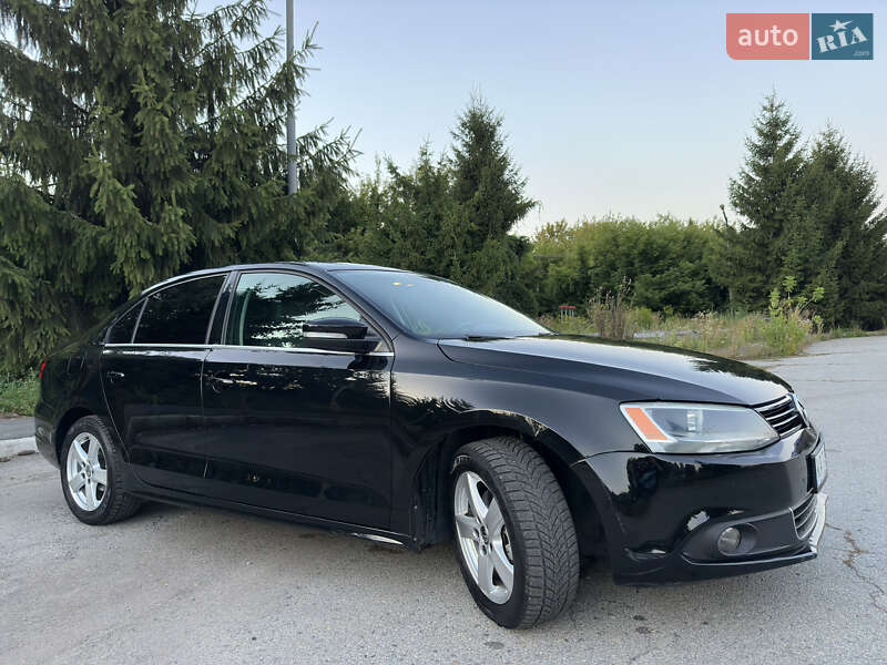Седан Volkswagen Jetta 2014 в Бердичеве фото 3 Седан Volkswagen Jetta 2014 в Бердичеве
