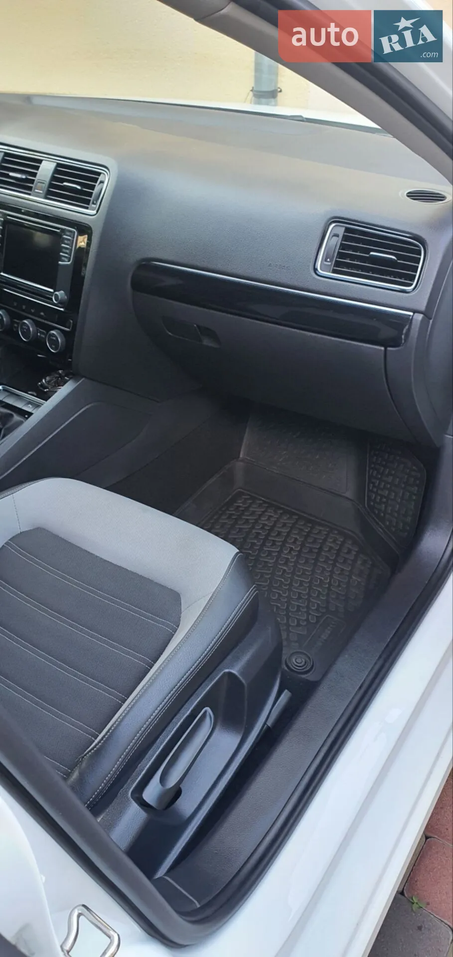 2016 Volkswagen Jetta - мініатюра 21