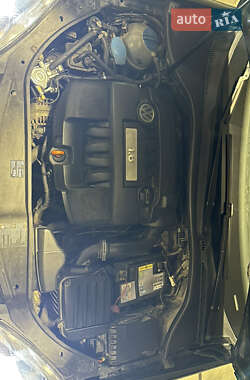 Седан Volkswagen Jetta 2008 в  фото 7 Седан Volkswagen Jetta 2008 в