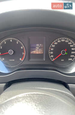 Седан Volkswagen Jetta 2012 в Броварах