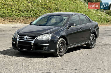 Седан Volkswagen Jetta 2007 в Львове