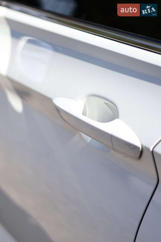 Седан Volkswagen Jetta 2018 в Львове