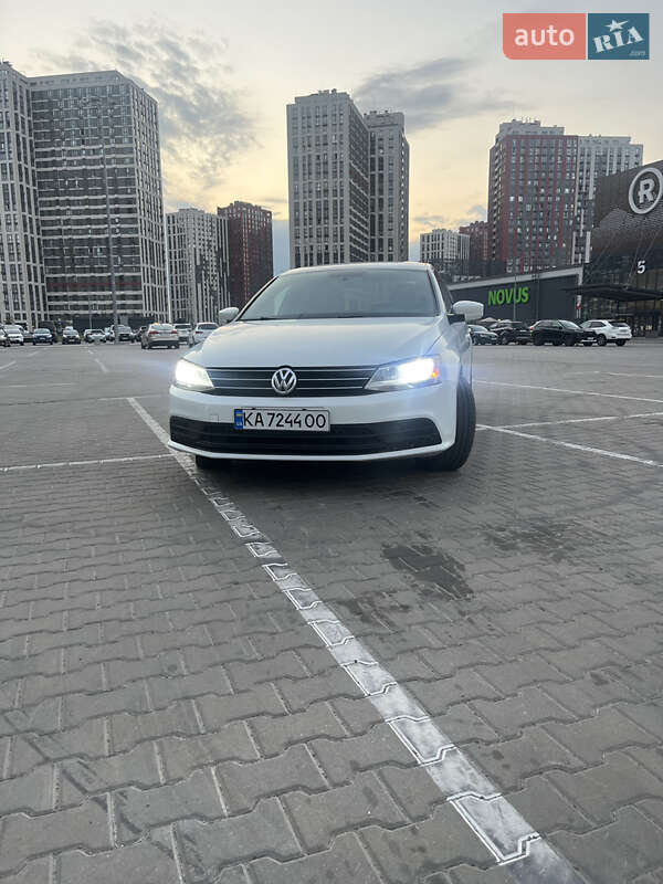 Volkswagen Jetta 2015
