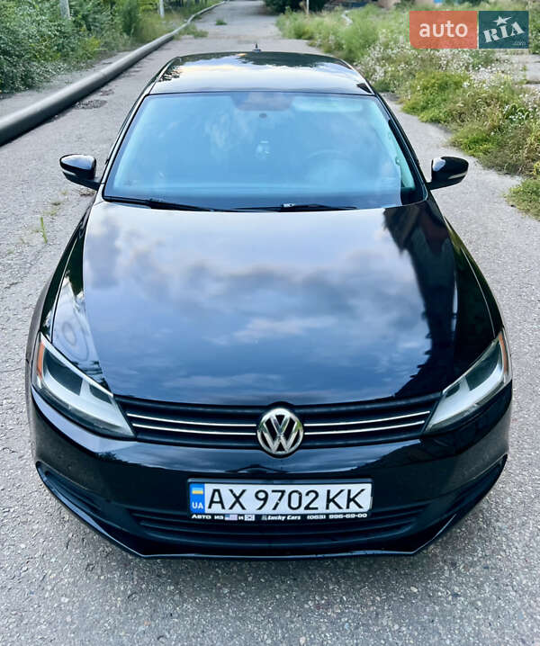 Volkswagen Jetta 2014