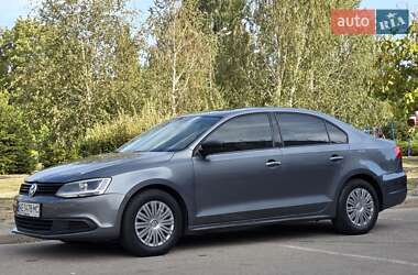 Седан Volkswagen Jetta 2012 в Кривом Роге