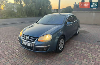 Седан Volkswagen Jetta 2008 в Виноградове
