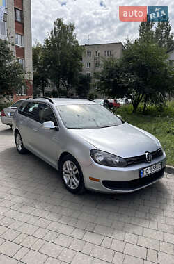 Універсал Volkswagen Jetta 2014 в Львові