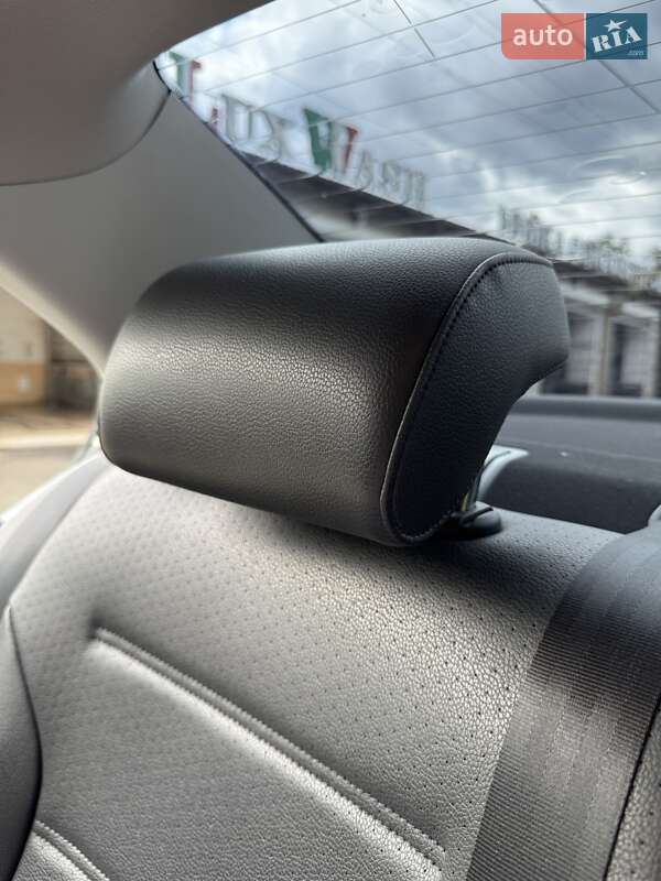 Седан Volkswagen Jetta 2013 в Одессе