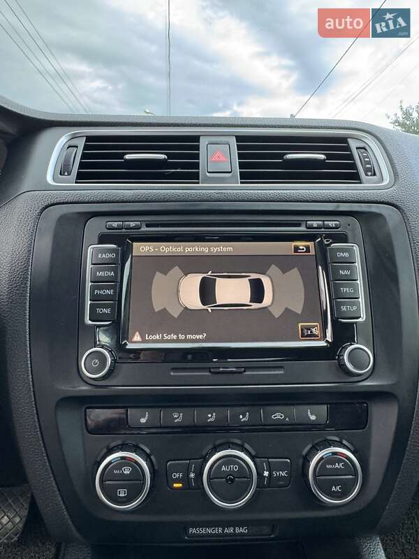 Седан Volkswagen Jetta 2013 в Одессе