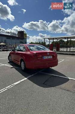 Седан Volkswagen Jetta 2012 в 