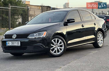 Седан Volkswagen Jetta 2010 в Киеве