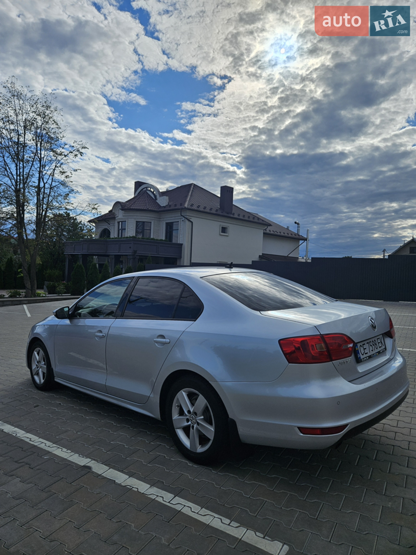 2011 Volkswagen Jetta - мініатюра 11