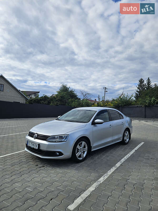 Седан Volkswagen Jetta 2011 в Черновцах фото 15 Седан Volkswagen Jetta 2011 в Черновцах