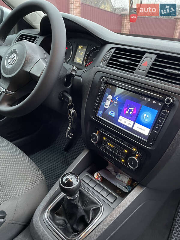 Седан Volkswagen Jetta 2011 в Черновцах фото 23 Седан Volkswagen Jetta 2011 в Черновцах