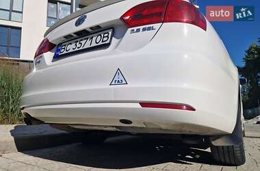 Седан Volkswagen Jetta 2012 в 