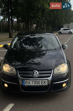Седан Volkswagen Jetta 2008 в Киеве