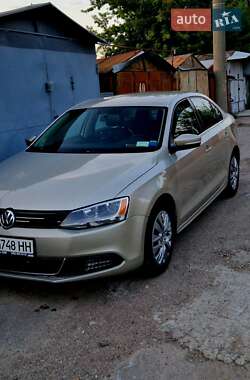 Седан Volkswagen Jetta 2013 в Броварах