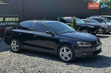 Седан Volkswagen Jetta 2011 в Виннице